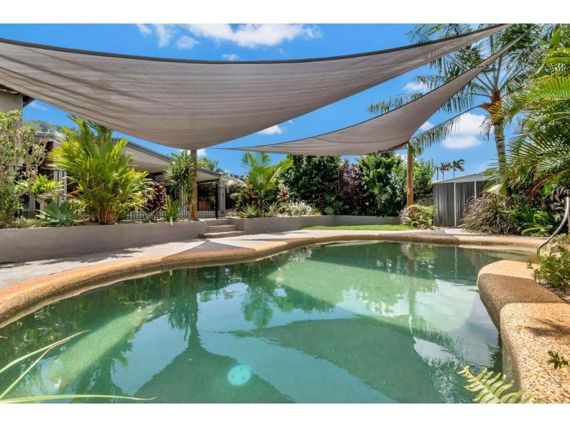 3 Kieta Close, Trinity Beach QLD 4879