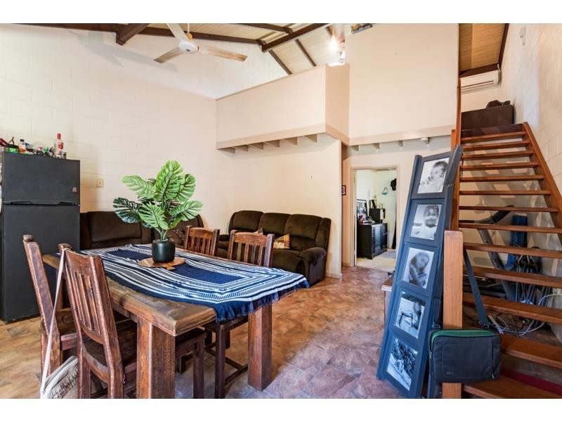 2/6 Maytown Close, Manoora QLD 4870