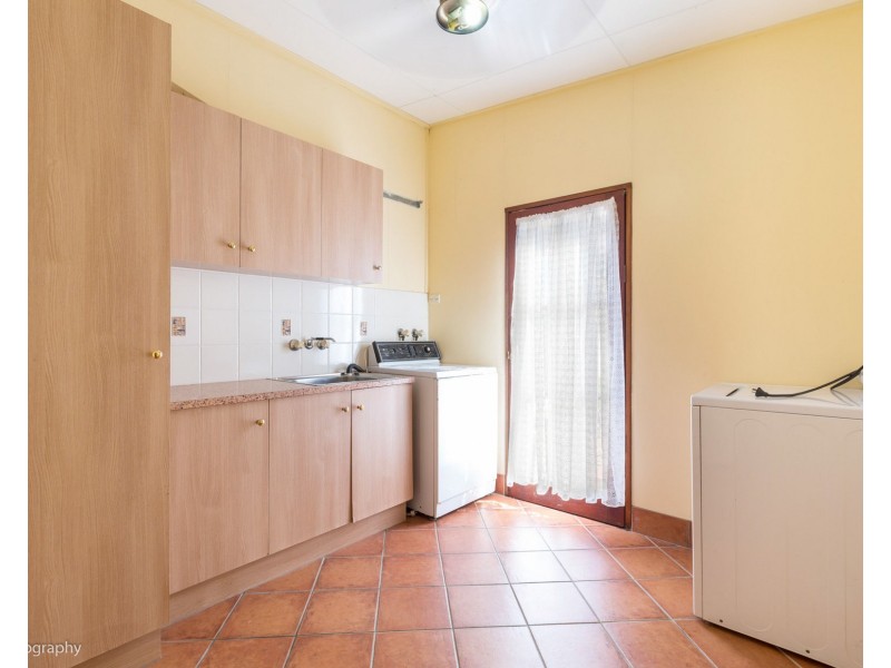 55 Moriarty Street, Goondi Hill QLD 4860