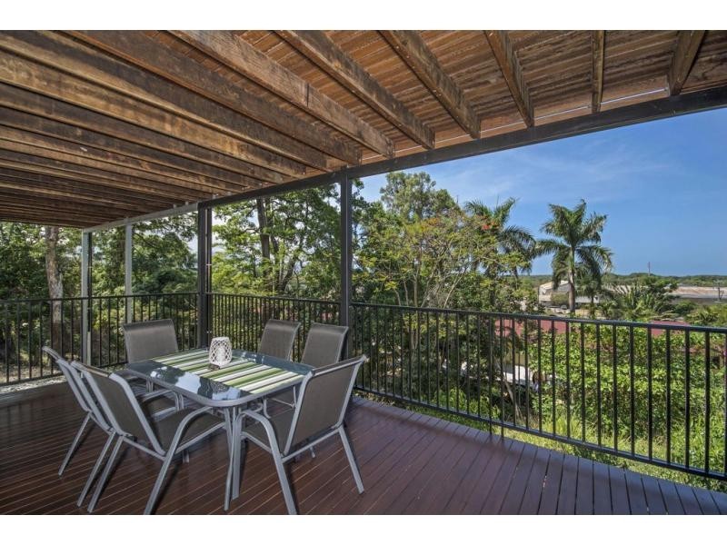 8 Diamond Close, Stratford QLD 4870