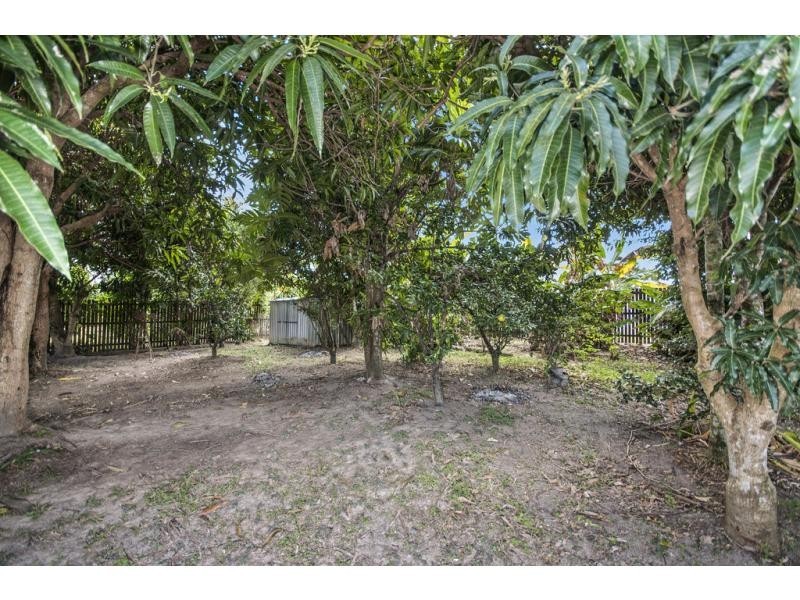 11 Arizona Crescent, White Rock QLD 4868
