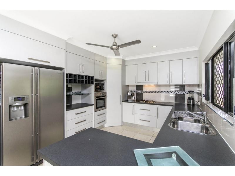 12 Kingsley Close, White Rock QLD 4868