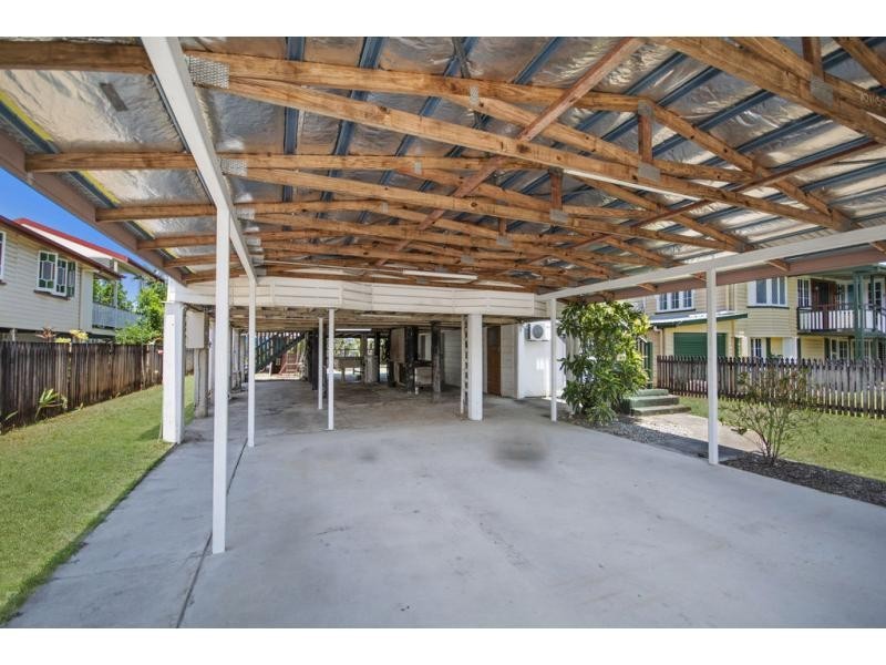 142 Martyn Street, Parramatta Park QLD 4870