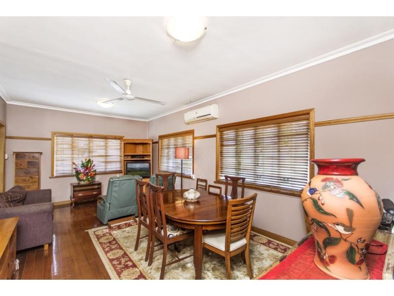 31 Howe Street, Cairns North QLD 4870