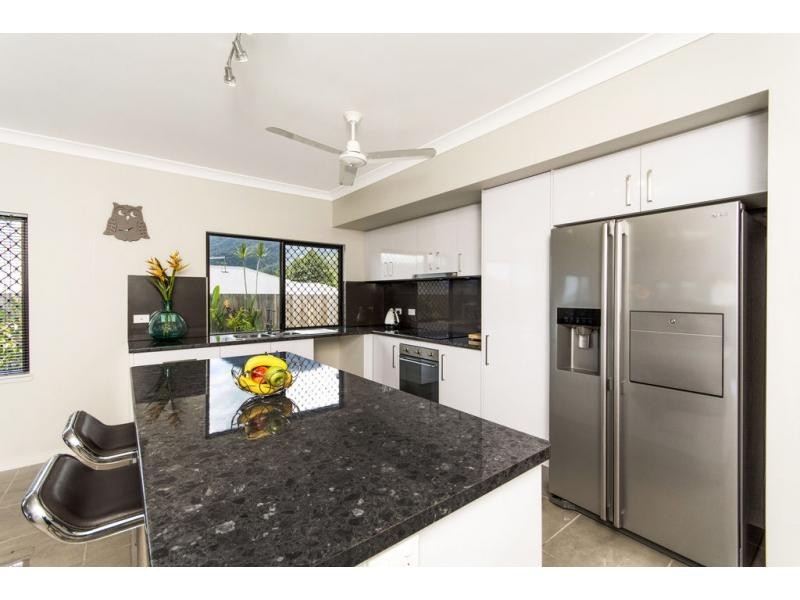 50 Ainscow Drive, Bentley Park QLD 4869