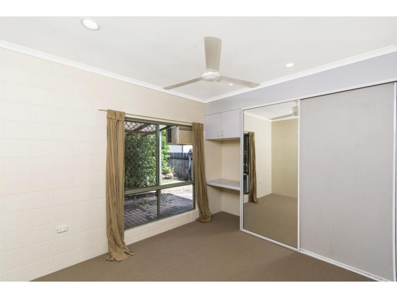 11 Bi-Centennial Road, Bentley Park QLD 4869