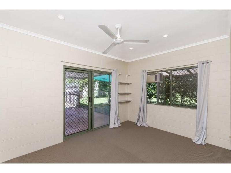 11 Bi-Centennial Road, Bentley Park QLD 4869