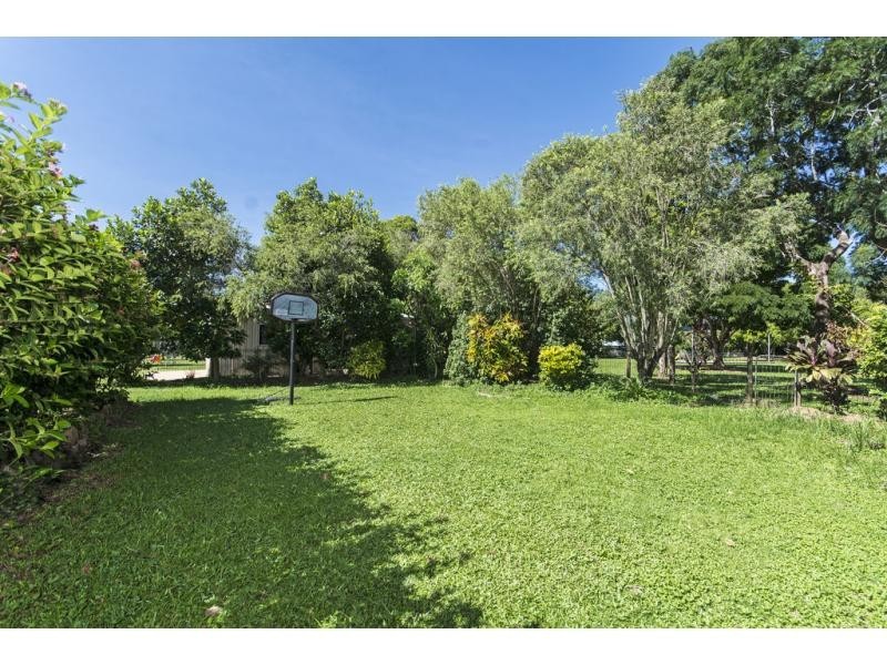 11 Bi-Centennial Road, Bentley Park QLD 4869