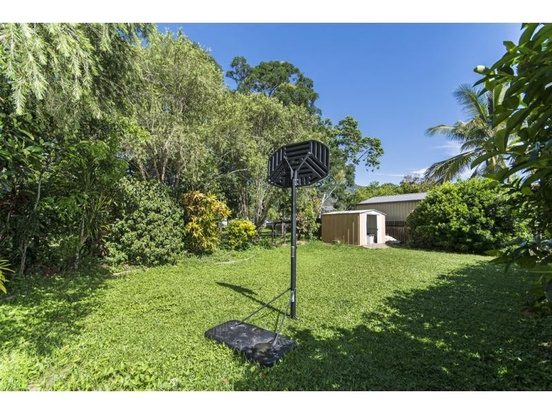 11 Bi-Centennial Road, Bentley Park QLD 4869