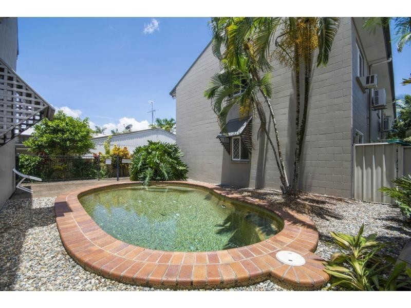 8/23 Balaclava Road, Earlville QLD 4870