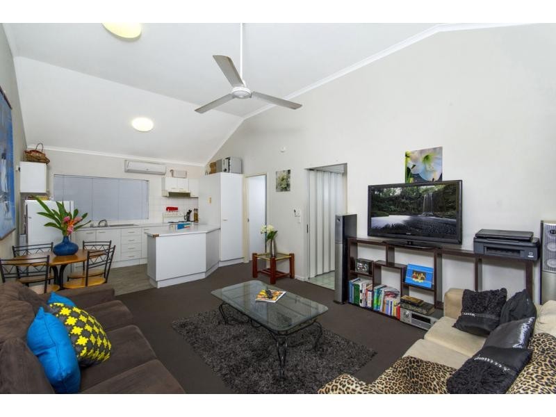 8/23 Balaclava Road, Earlville QLD 4870