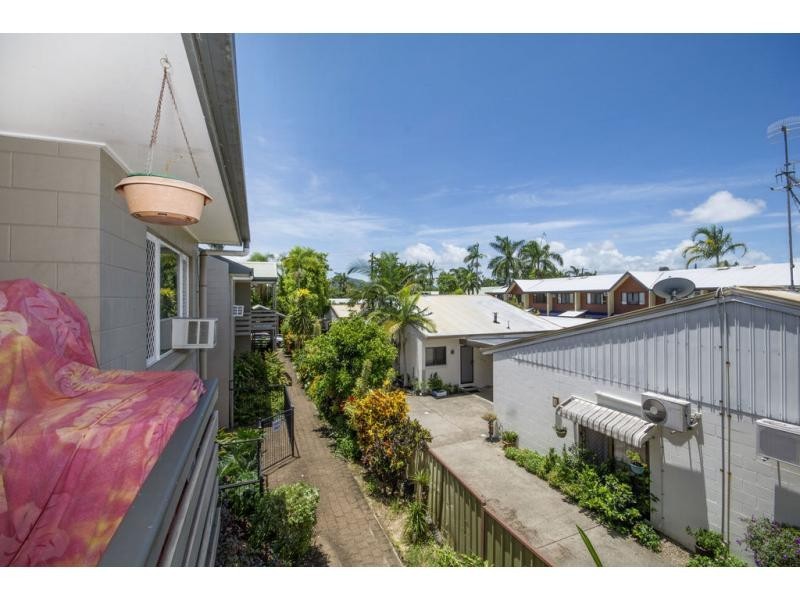 8/23 Balaclava Road, Earlville QLD 4870
