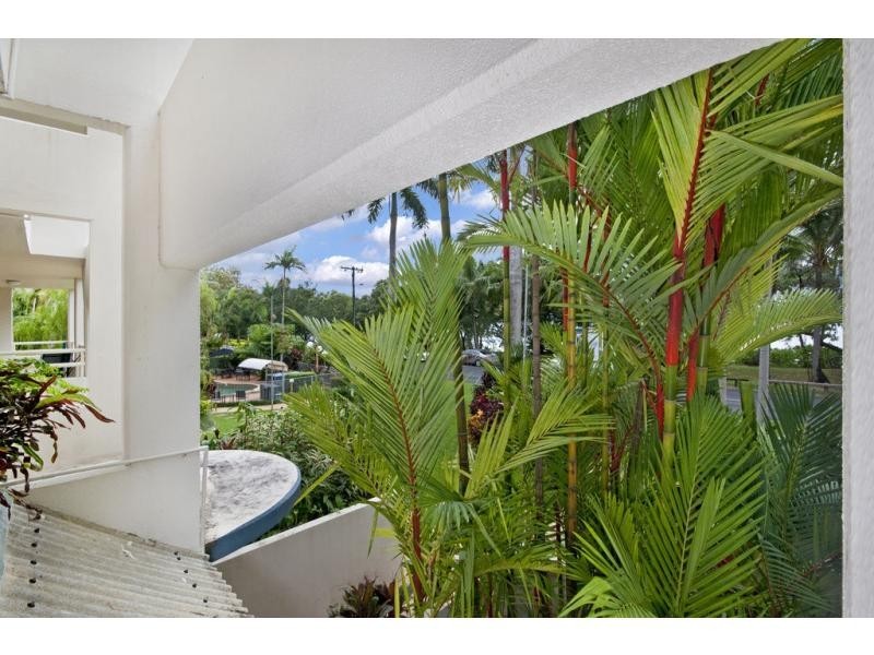 Unit 5/119 Arlington Esplanade, Clifton Beach QLD 4879