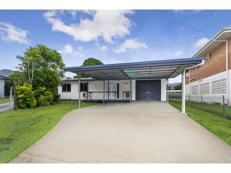 68 Sondrio Close, Woree QLD 4868