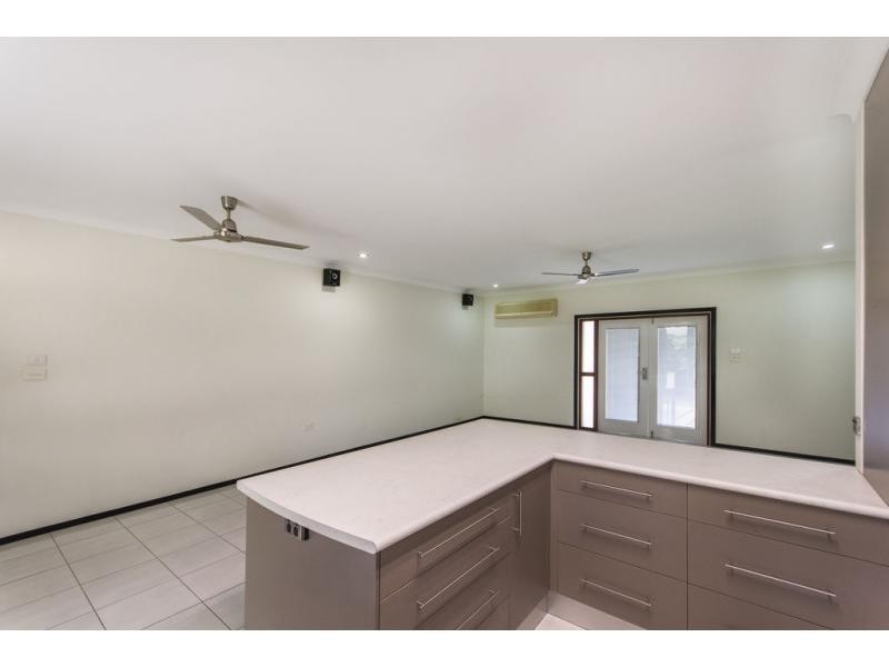 68 Sondrio Close, Woree QLD 4868