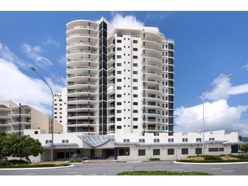 1101/2-4 Lake Street, Cairns City QLD 4870