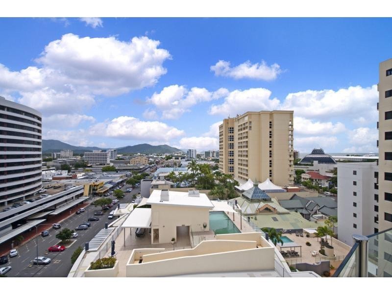 1101/2-4 Lake Street, Cairns City QLD 4870