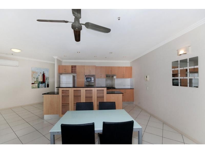 1101/2-4 Lake Street, Cairns City QLD 4870