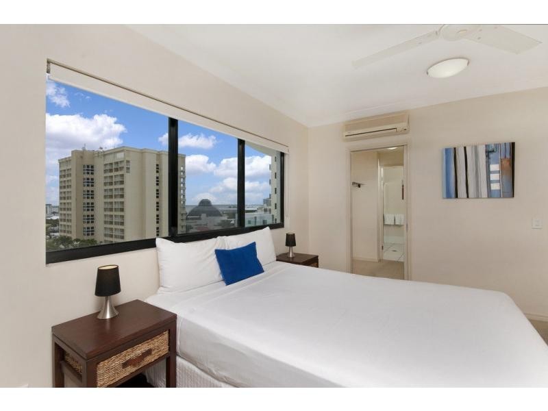 1101/2-4 Lake Street, Cairns City QLD 4870