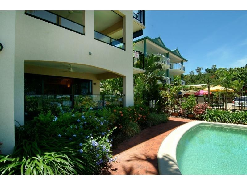 3/77 Sims Esplanade, Yorkeys Knob QLD 4878
