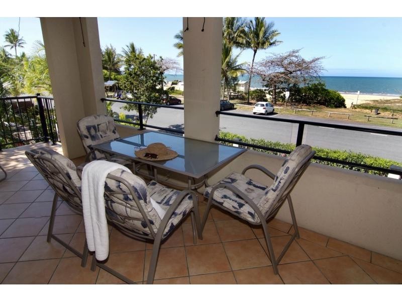 3/77 Sims Esplanade, Yorkeys Knob QLD 4878