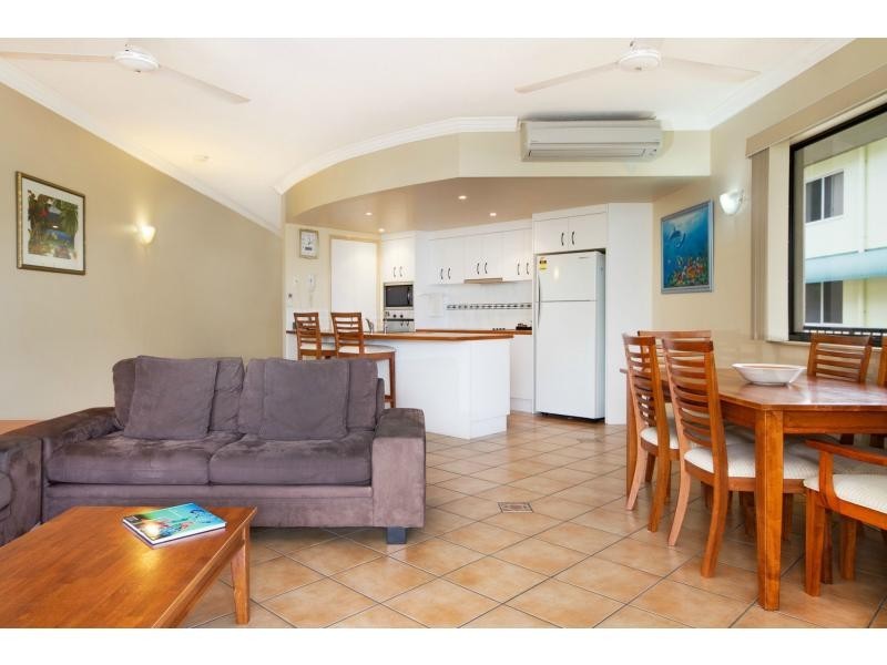 3/77 Sims Esplanade, Yorkeys Knob QLD 4878