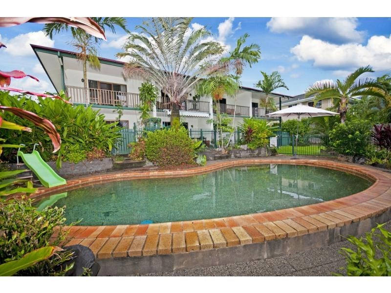 Unit 2/14 Girralong Street, Woree QLD 4868