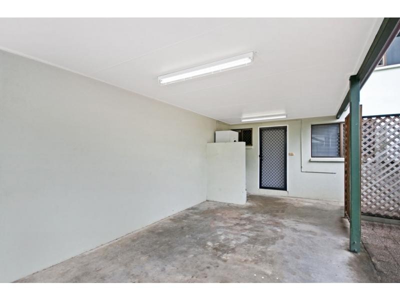 Unit 2/14 Girralong Street, Woree QLD 4868