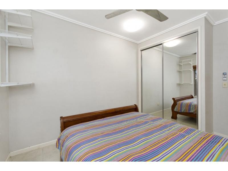 43 William Hickey Street, Redlynch QLD 4870