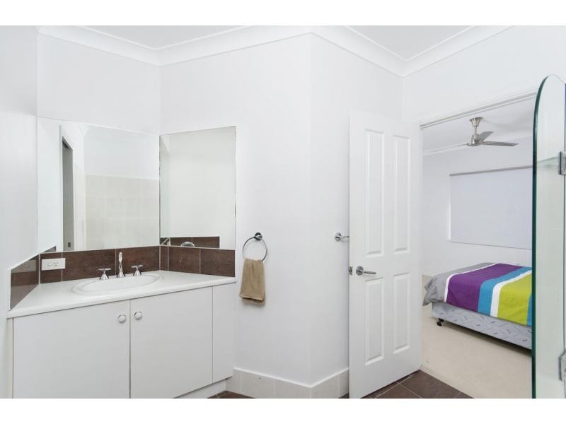 8/60 Charles Street, Manunda QLD 4870
