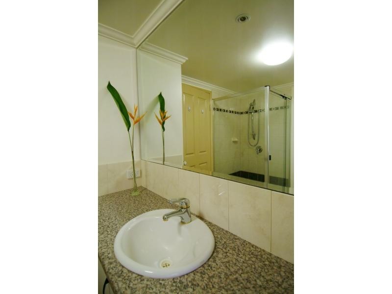 6/77 Sims Esplanade, Yorkeys Knob QLD 4878