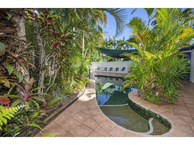 5/6 Deauville Close, Yorkeys Knob QLD 4878