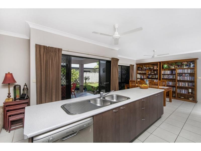 59 William Hickey Street, Redlynch QLD 4870