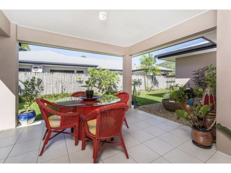 59 William Hickey Street, Redlynch QLD 4870