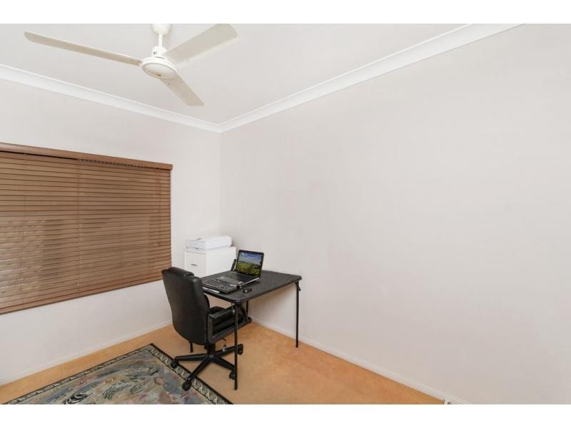 59 William Hickey Street, Redlynch QLD 4870