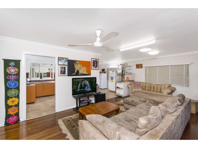 28 Balaclava Road, Earlville QLD 4870