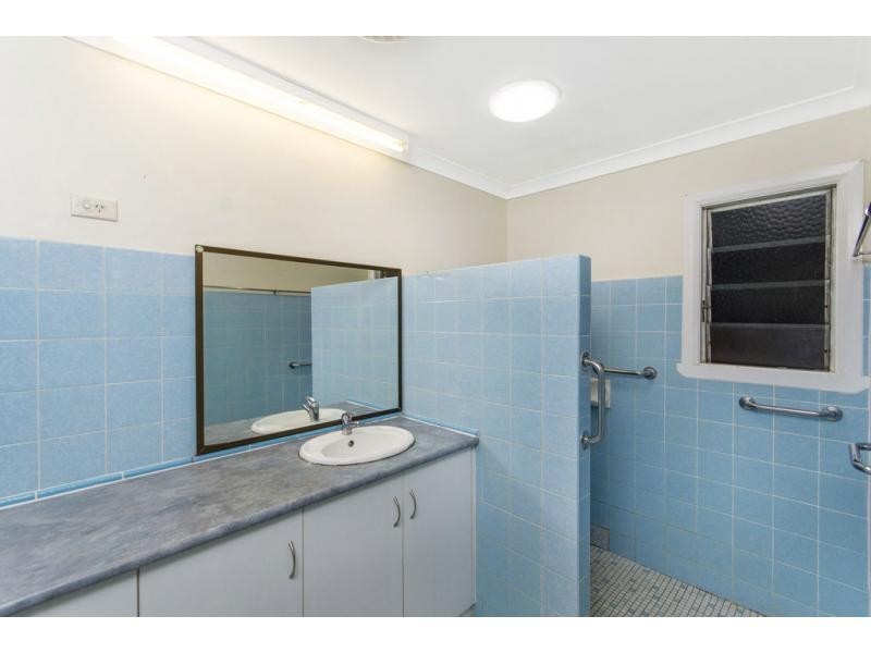 28 Balaclava Road, Earlville QLD 4870