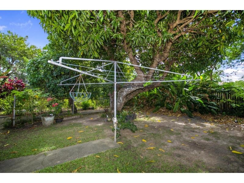 28 Balaclava Road, Earlville QLD 4870