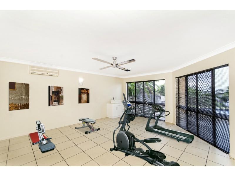 3 Red Siris Close, Redlynch QLD 4870