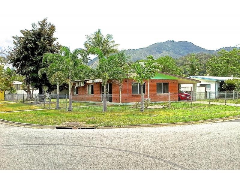 95-97 Enmore Street, Manoora QLD 4870