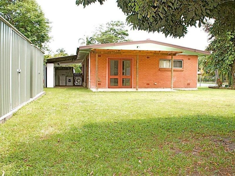 95-97 Enmore Street, Manoora QLD 4870