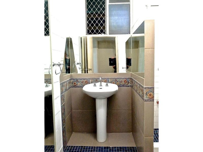 95-97 Enmore Street, Manoora QLD 4870