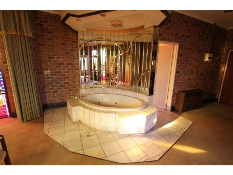 Unit 110/325 Nepean Highway, Frankston VIC 3199