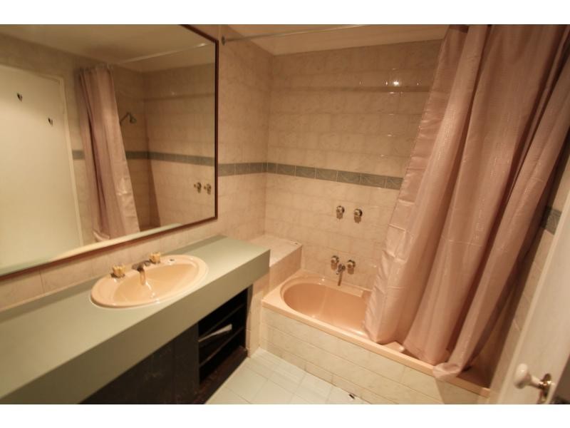 Unit 121/325 Nepean Highway, Frankston VIC 3199