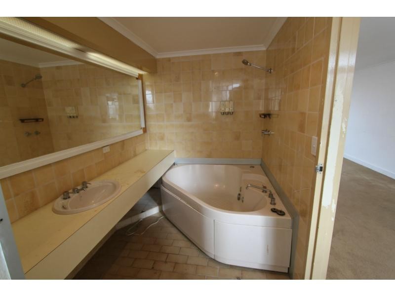 Unit 137/325 Nepean Highway, Frankston VIC 3199