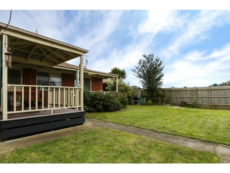 38 Jacaranda Drive, Baxter VIC 3911