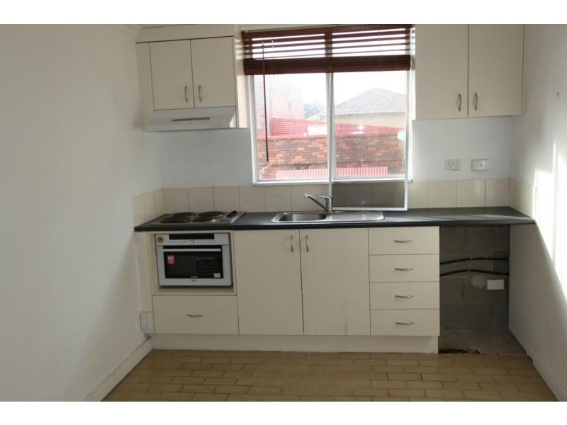 Unit 101/325 Nepean Highway, Frankston VIC 3199