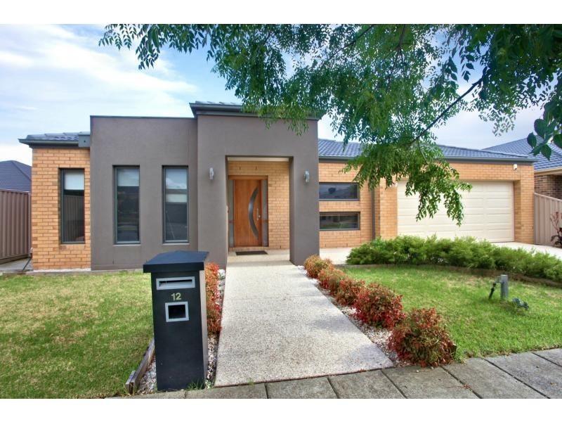 12 Eclipse Avenue , Lyndarum, Epping VIC 3076
