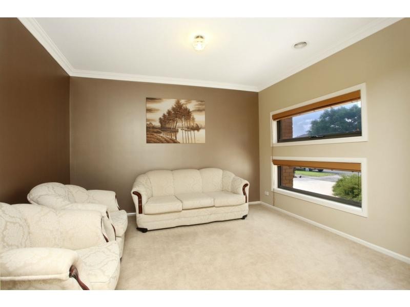 12 Eclipse Avenue , Lyndarum, Epping VIC 3076