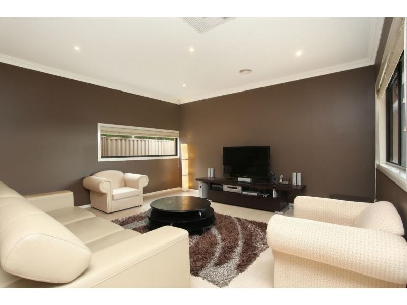 12 Eclipse Avenue , Lyndarum, Epping VIC 3076